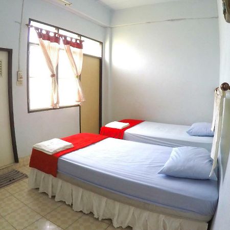 Fame Guesthouse Chumphon Eksteriør billede